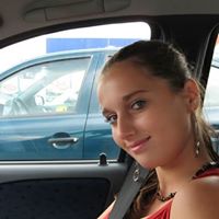 Claire Winter Photo 23