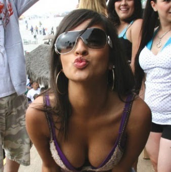 Sara Radcliffe Photo 19 Sara Radcliffe Photo 19