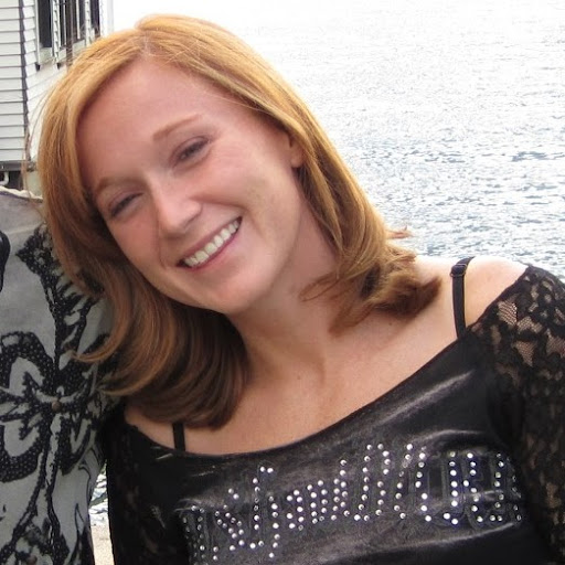 Michelle Bennett Photo 27