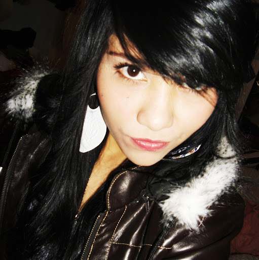 Samantha Medina Photo 16