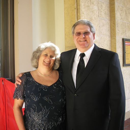 Elizabeth Deal Photo 18