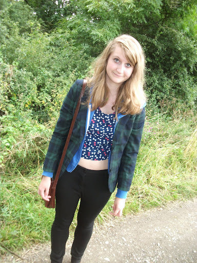 Kathryn Hart Photo 18