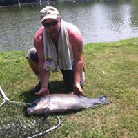 Thomas Adkins Photo 30