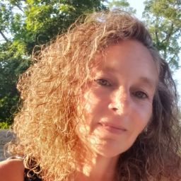 Kristina Wood Photo 31