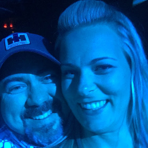 Amanda Simpson Photo 16