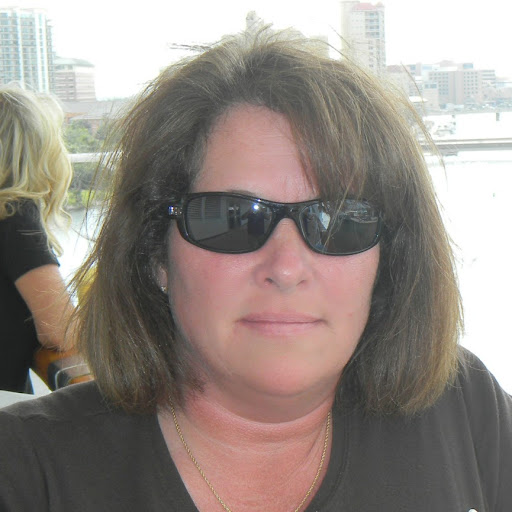 Stacy Mills Photo 24