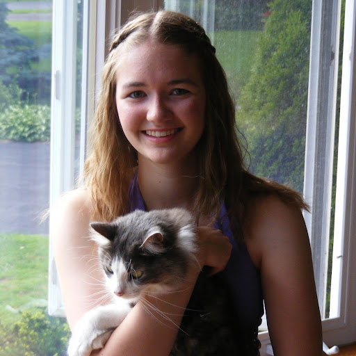 Megan Smith Photo 24