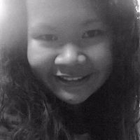 Julia Cervantes Photo 9