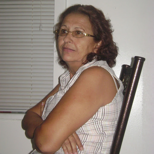 Ada Gutierrez Photo 12