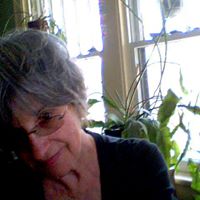 Julia Lawson Photo 25