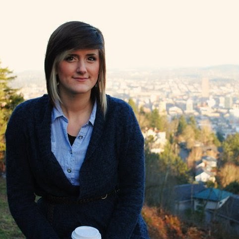 Andrea Jones Photo 53