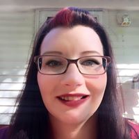 Julie Calvert Photo 25