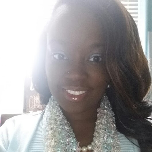 Candace Perry Photo 16