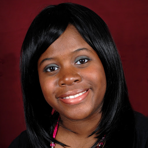 Danielle Robinson Photo 39