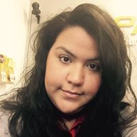 Elizabeth Segovia Photo 27
