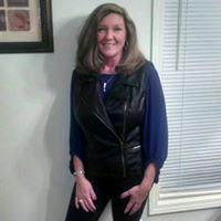 Kelly Herring Photo 6