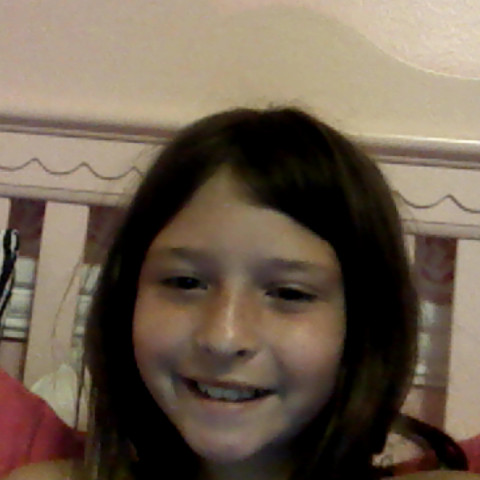 Emma Temple Photo 14