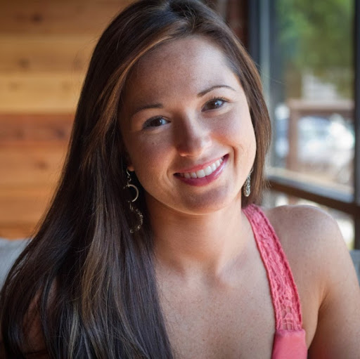 Michelle Pierce Photo 19