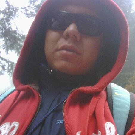 Christopher Villar Photo 9