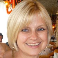 Julie Field Photo 10