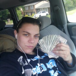 Cassandra Winters Photo 8