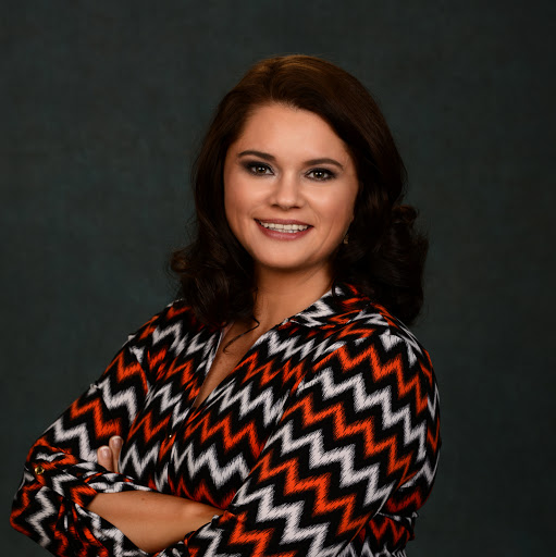 Tracy Riley Photo 15