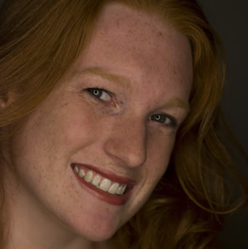 Christina Garrett Photo 16