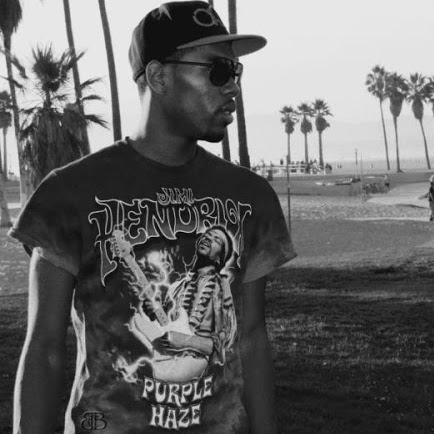 Darrell Clay Photo 17