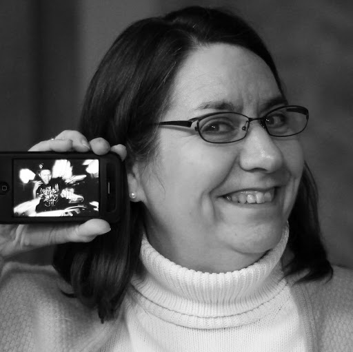 Cindy Mullins Photo 18