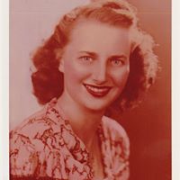 Louise Pence Photo 13