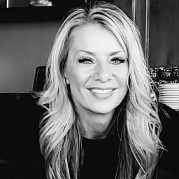 Carol Gilbert Photo 41