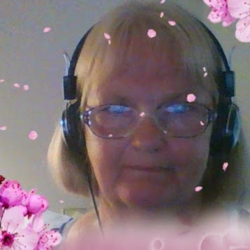 Linda Robinson Photo 11