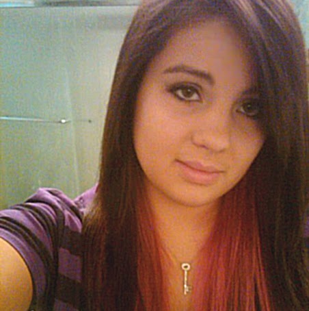 Courtney Barker Photo 16