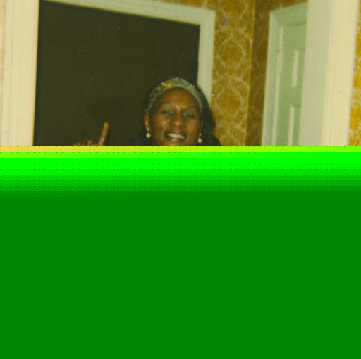Margaret Warren Photo 24