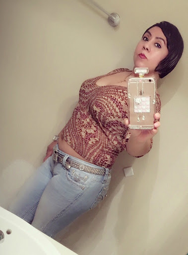 Debbie Espinoza Photo 12