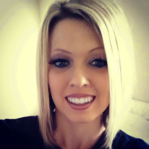 Alicia Jensen Photo 16