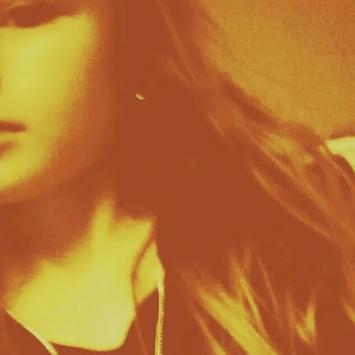 Jessie Martin Photo 46