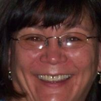 Kelly Leger Photo 25