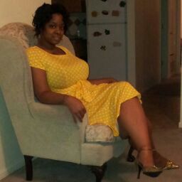 Stephanie Ferrell Photo 30