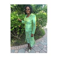 Sandra Riley Photo 15