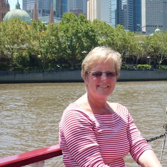 Gillian Davies Photo 28