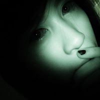 Diane Reyes Photo 16