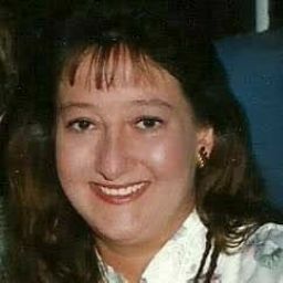 Michelle Conner Photo 9