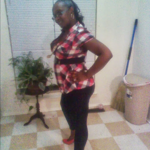 Joy Coats Photo 9