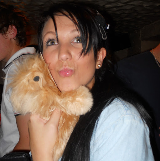 Rachelle Clark Photo 12