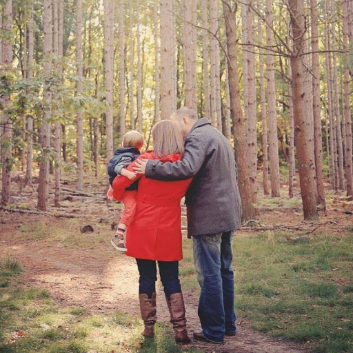 Sarah Waddell Photo 17