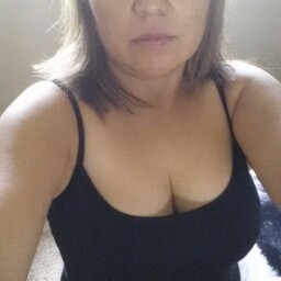 Vivian Perez Photo 7