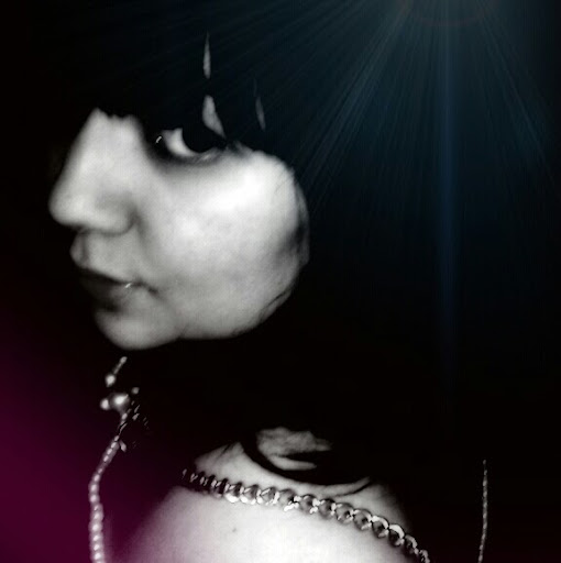 Veronica Cruz Photo 10