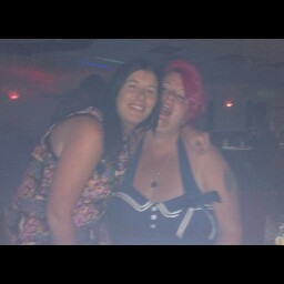 Tracey Wallace Photo 16