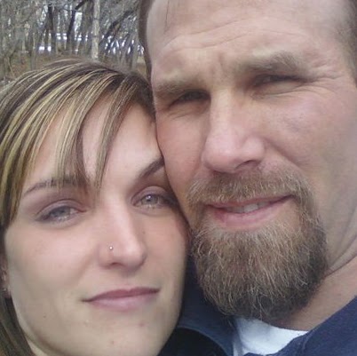 Kelly Pierce Photo 28